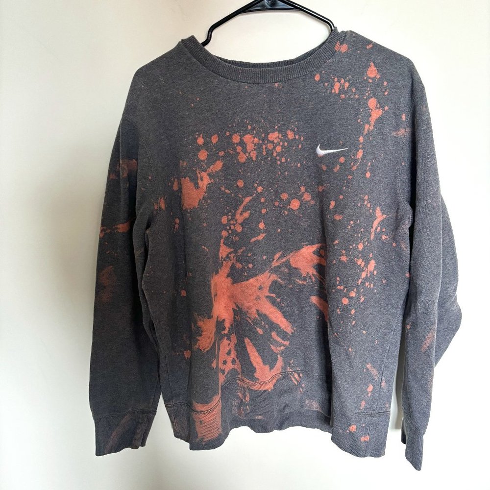 Nike Gray Crewneck Sweater - Designed